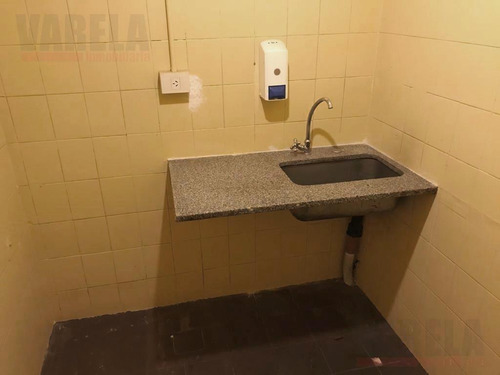 Imagen 25 de 25 de Cerrito 800 Centro Amplio Local 4x30mt. 600m2 C/ Entrepiso. Depósito. Subsuelo. Salón Oportunidad!!