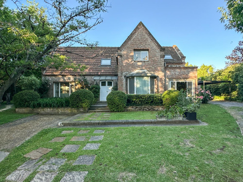 Casa En Venta 6 Dormitorios En Martindale C.c., Pilar