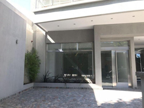 Imagen 3 de 6 de Local En Venta En Lanus Oeste
