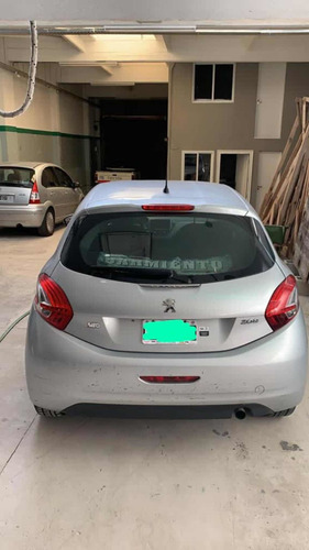 Peugeot 208 1.5 Allure Touchscreen 2015
