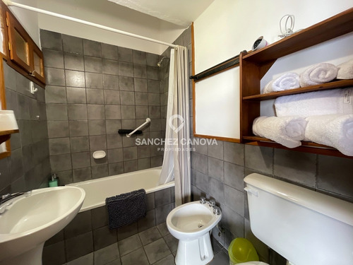 Imagen 24 de 30 de Turístico Cabaña En Venta En Bariloche, Patagonia, Argentina