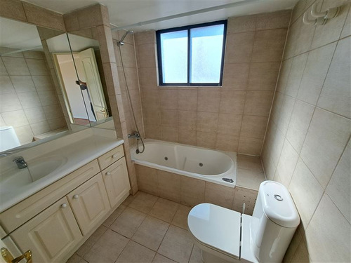Precio Insuperable!! Depto En Venta De 4 Dorm. En Las Condes