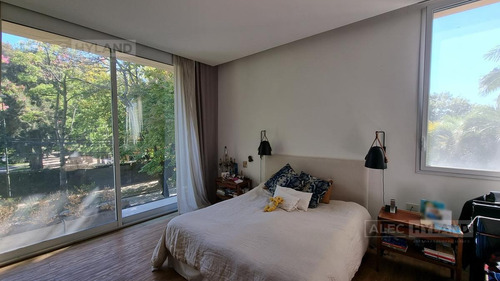 Imagen 23 de 30 de Casa Moderna Con Pileta En Venta En San Isidro