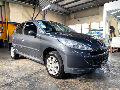 Peugeot 207 1.4 Active 75cv