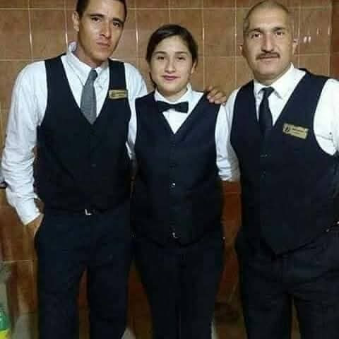 Servicio De Meseros Para Todo Tipo De Eventos Sociales