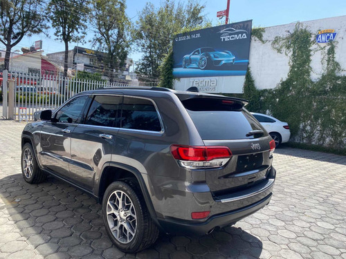 Imagen 7 de 13 de Jeep Grand Cherokee 2020 3.7 Limited Lujo 3.6 4x2 At