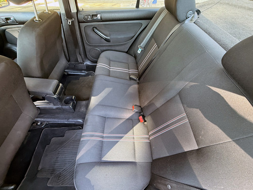 Volkswagen Bora 2.0 Trendline 115cv Tiptronic