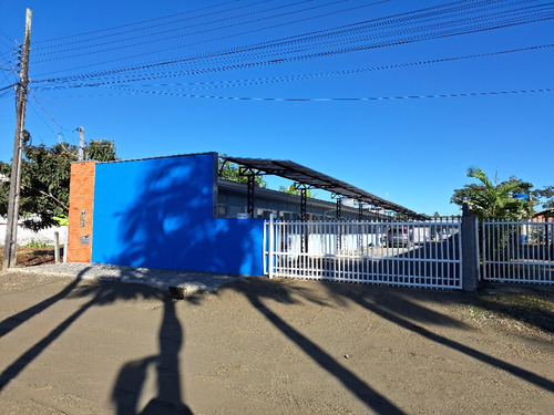 Alugo Quitinete Em São Francisco Do Sul