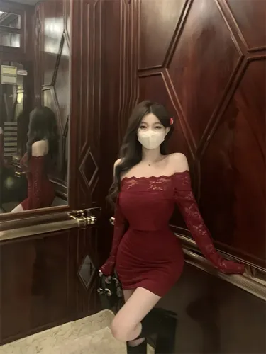 Minivestido Ajustado Sin Tirantes De Encaje - Ropa De Club S