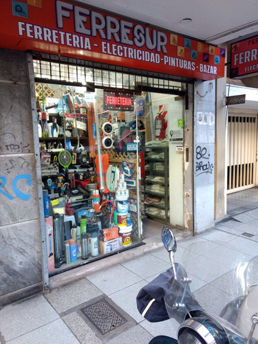 Local Centro , Vende