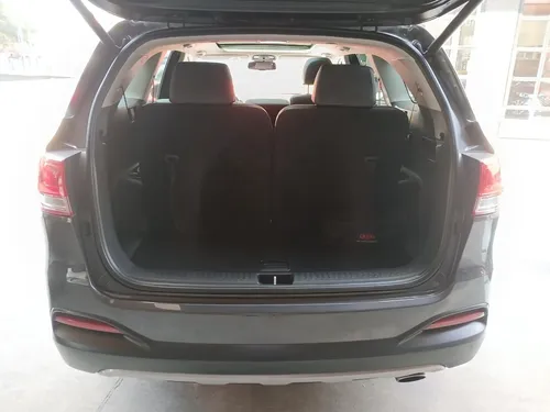 Kia Sorento 3.3 V6 Ex Pack Piel 7 Pasajeros At
