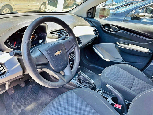 Imagem 7 de 10 de Chevrolet Onix Joy Mt6 Impecavel Baixa Km Revisado