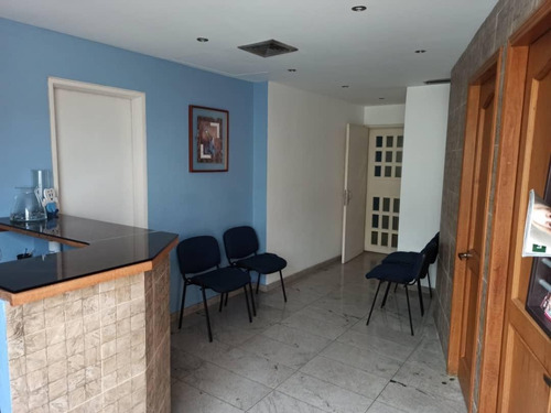 Imagen 5 de 13 de Sabana Grande,se Vende Oficina/consultorio. 20-19613 0414245