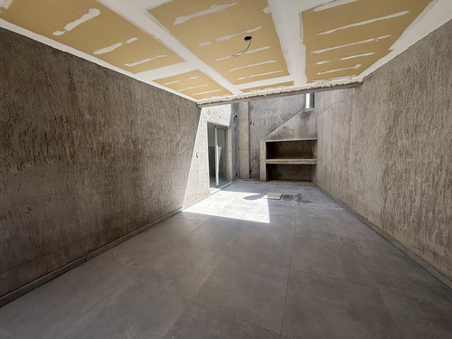 Duplex En Venta En San Martin Mendoza