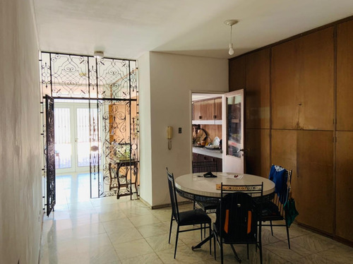 Imagen 4 de 9 de Hermoso Piso Central, Ideal Oficina O Vivienda 360 Mt2
