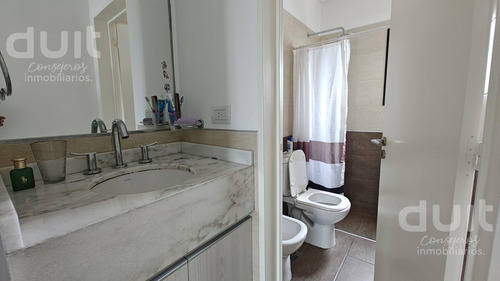 Duplex En Housing De Miradores, Totalmente Central!