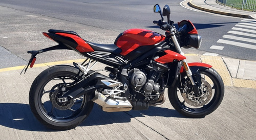 Triumph Street Triple 765
