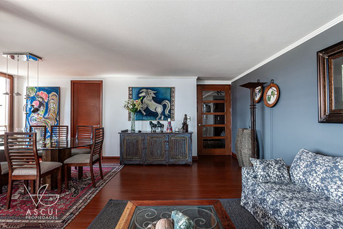 Departamento En Venta De 3 Dorm. En Lo Barnechea