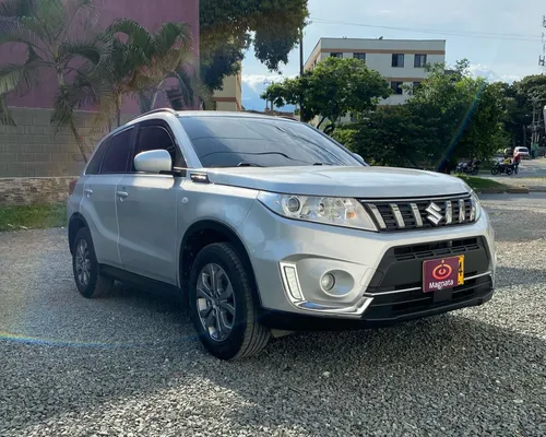 Suzuki Vitara Live 2022 4x2