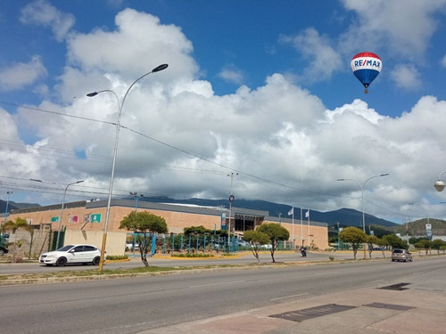 Imagen 21 de 21 de Re/max 2mil Alquila Casa En Conj. Resd. Terranova, Porlamar, Margarita