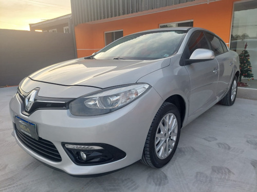 Renault Fluence 2.0 Dynamique Hi-flex 4p