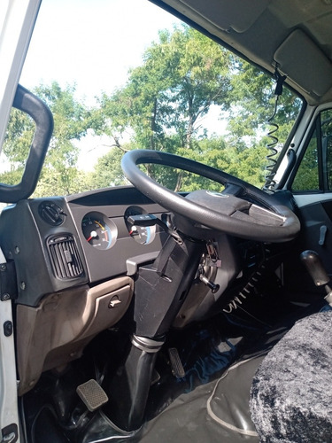 Imagem 8 de 15 de Volkswagen 8150 Delivery Plus