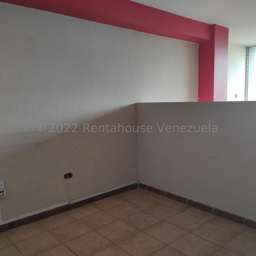 Imagen 3 de 14 de Oficina En Venta En Calicanto Macaray Aragua 22-26035 Irrr