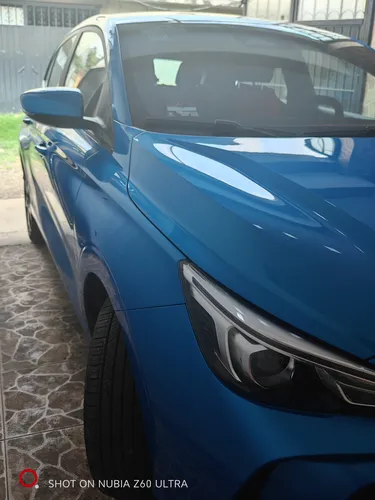 Híbrido Hatchback 1.5 Color Azul Automático