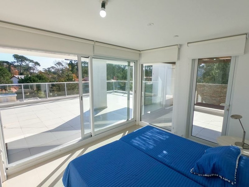Imagen 21 de 30 de Apartamento 3 Dormitorios En Playa Mansa, Punta Del Este - Parc Du Soleil