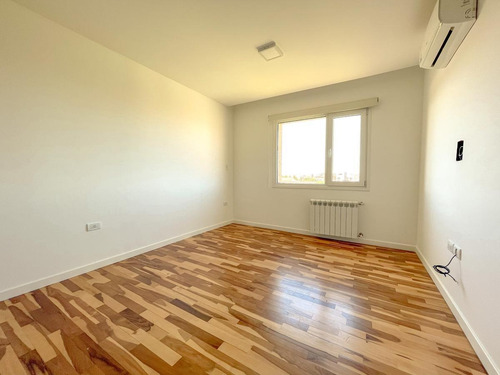 Imagen 16 de 24 de Casa 3 Dorm. - San Sebastian, Barrio Cerrado - Funes.