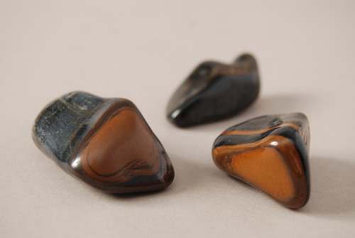 Piedra Ojo De Tigre Rolada Nro. 2