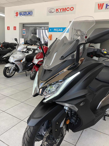 Imagem 4 de 8 de Kymco Ak550i Abs 2022