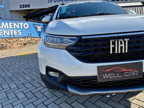 Imagem 10 de 15 de Fiat Strada Volcano 1.3 Flex 8v Cd Aut. 2022/2022