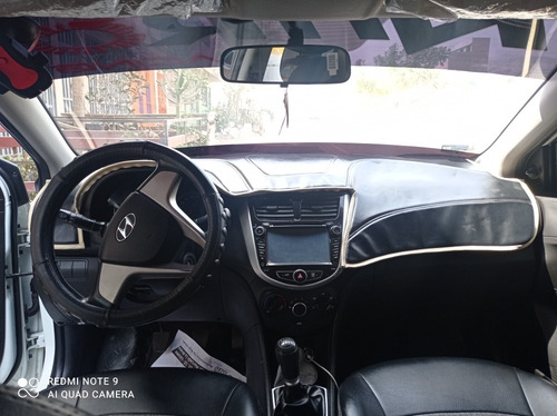 Hyundai Accent Semi Full