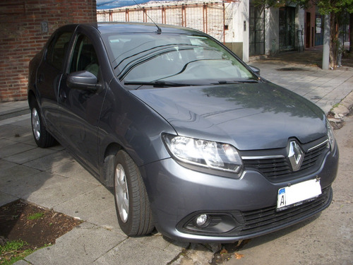 Renault Logan Expression 2017 4p
