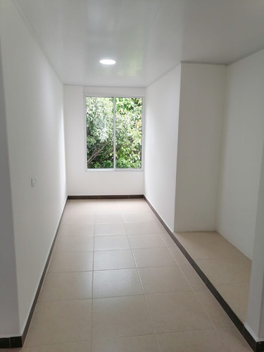 Imagen 10 de 23 de Venta Apartamento Amplio Y Recien Remodelado Edificio Cañaveralejo