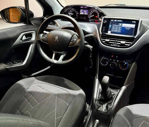 Peugeot 208 1.6 Allure Touchscreen