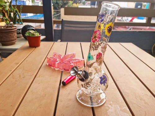 Bong De Vidrio Con Flores 26 Cm