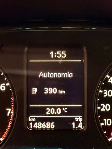 Volkswagen Suran 1.6 Trendline 11b