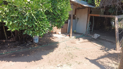 Parcela Con 4 Cabañas En Quinquilas, Comuna De Lampa.