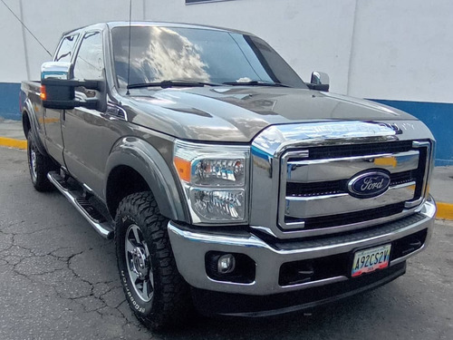 Imagen 2 de 10 de Ford F-250 Super Dutty