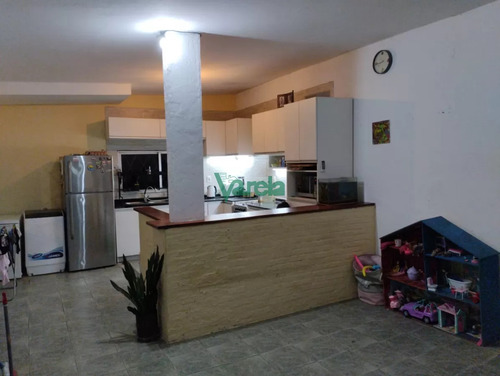 Venta Chacra 3,5 Htas Casa 3 Dormitorios 1 Baño Cocina Impecable
