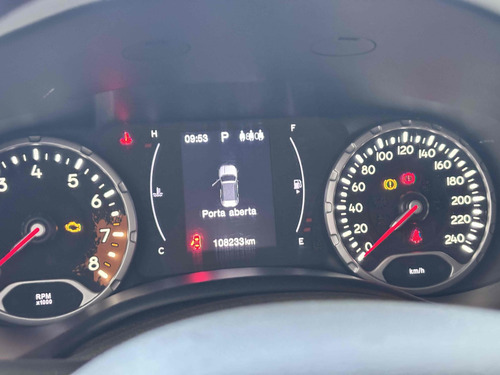 Jeep Renegade 1.8 16V FLEX LONGITUDE 4P AUTOMÁTICO