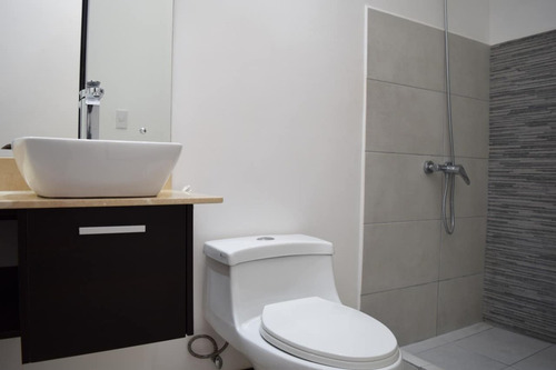 Alquilo Casa En Condominio Avenir, Santo Domingo Heredia, Cuenta Con Piscina, Gimnasio, Salón Fiestas, Co-working, Infantiles, Zonas Verdes