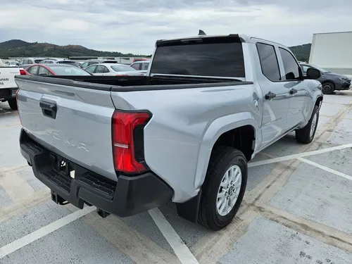 Toyota Tacoma Sr5 4 Puertas