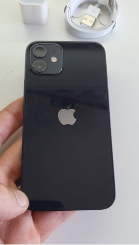 Imagen 6 de 7 de iPhone 12 128 Gb - Negro - Batería 95% - Pequeña Marca