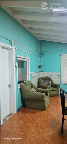 Casa Y Local En Arriendo De . En Talcahuano
