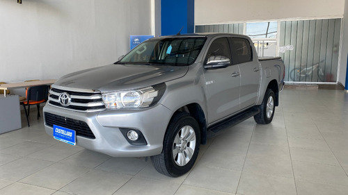 Toyota Hilux 2.8 Cd Srv 177cv 4x2