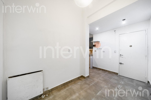 Departamento - 2 Ambientes - Con Balcón - Recoleta - Venta