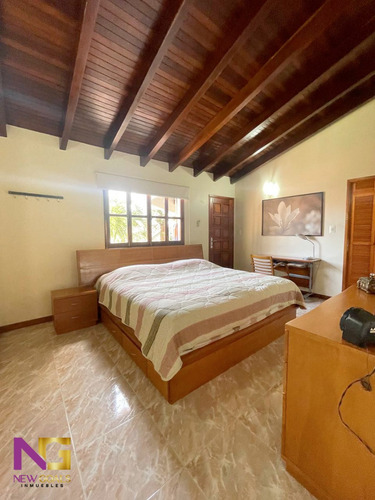 Casa En Jorge Coll. Maneiro. Isla De Margarita.